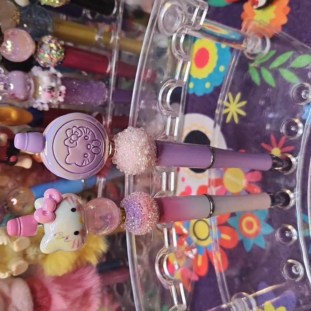 2 HK Custom Pens
